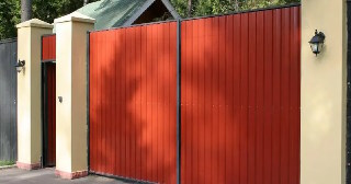 Купить ворота из профнастила Великий Новгород, цена от 4155 руб.